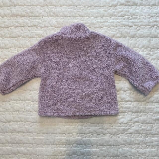 babyGAP(ベビーギャップ)のBabyGapフリース(パープル) キッズ/ベビー/マタニティのキッズ服女の子用(90cm~)(ジャケット/上着)の商品写真