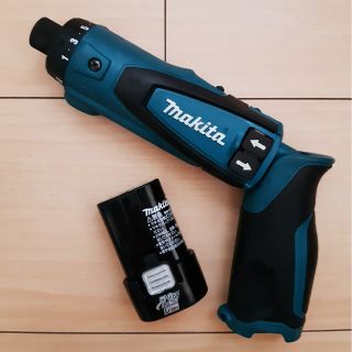 マキタ(Makita)の【Makita】充電式ペンドライバドリル DF010D(工具/メンテナンス)