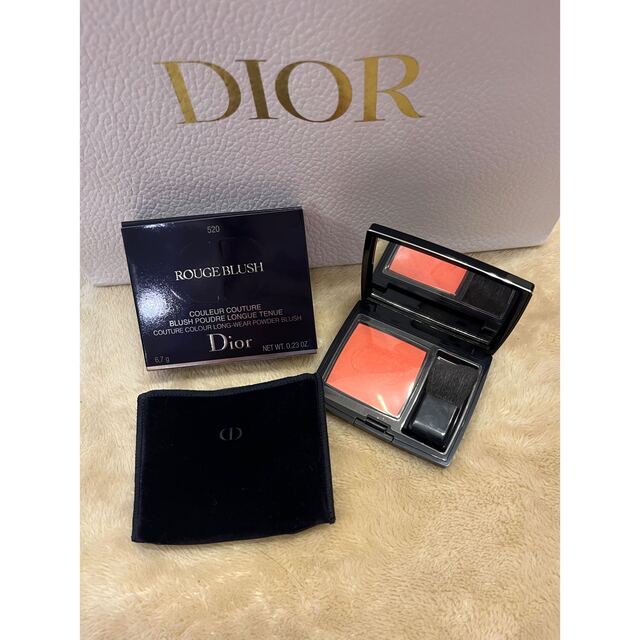 Dior(ディオール)のディオール　チーク　ディオールスキン　ルージュ　ブラッシュ　520 コスメ/美容のベースメイク/化粧品(チーク)の商品写真