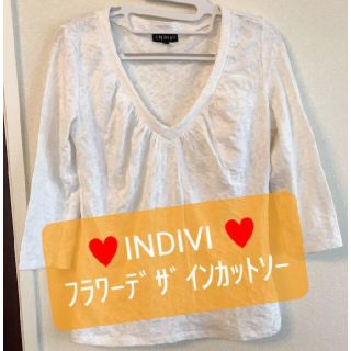 インディヴィ(INDIVI)の☆美品 ✿インディヴィ*INDIVI✿ フラワー柄カットソー/7分袖カットソー☆(カットソー(長袖/七分))