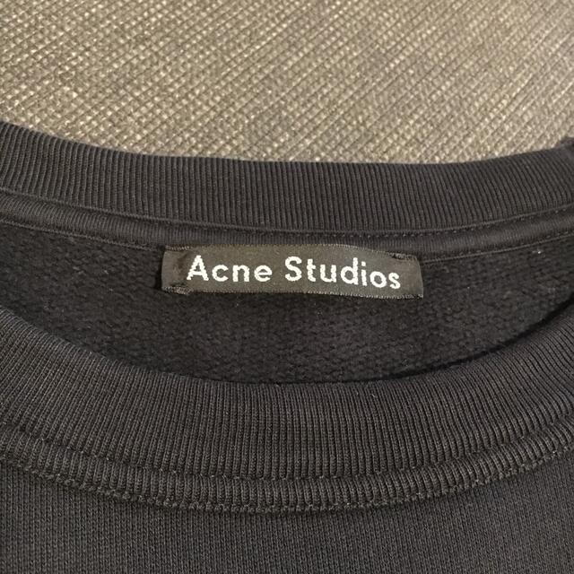 Acne Studios(アクネストゥディオズ)のAcne Studios スウェット　Faceパッチロゴトレーナー メンズのトップス(スウェット)の商品写真