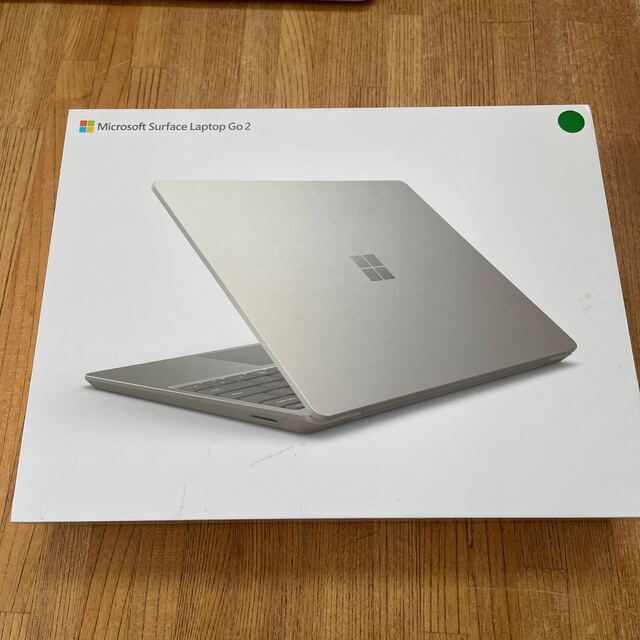 【新品】surface laptop go2 8QC00032 officeなしスマホ/家電/カメラ