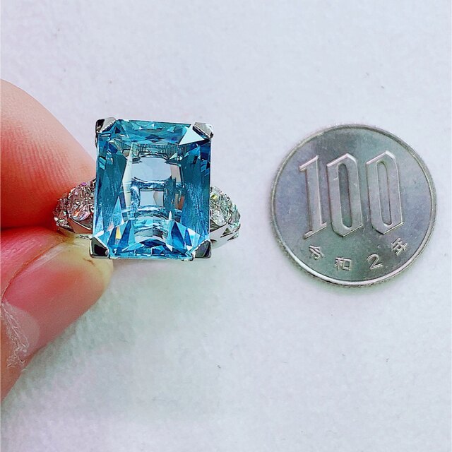 海外正規品 ☆12.4ct☆大粒アクアマリン✨1.6ctダイヤモンドプラチナ