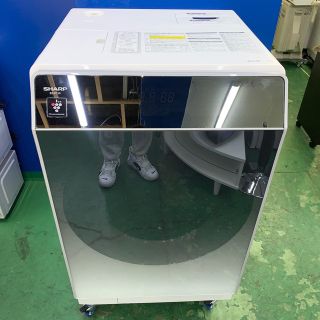 シャープ(SHARP)の専用⭐️SHARP⭐️ドラム式洗濯乾燥機　2018年美品(洗濯機)