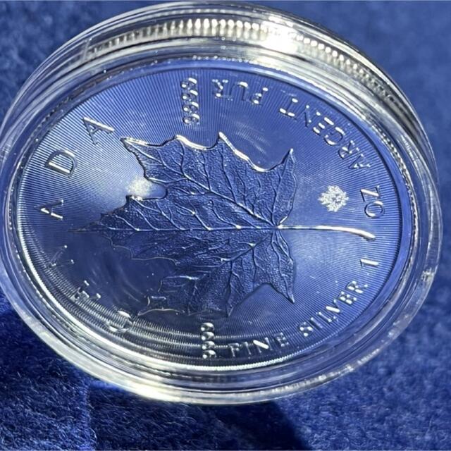 純銀　地金型　カナダメイプルリーフ1オンス銀貨　未使用　美品銀貨正規購入品 3