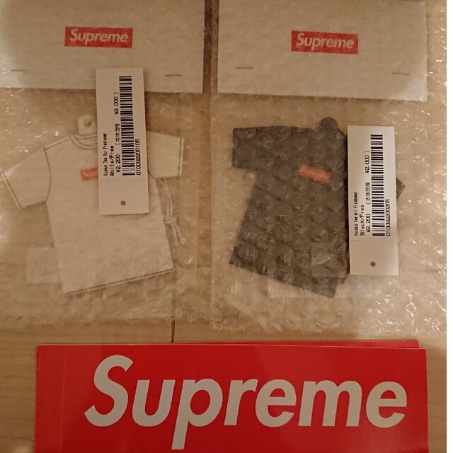 白黒2個セット Supreme Kuumba Tee Air Freshener