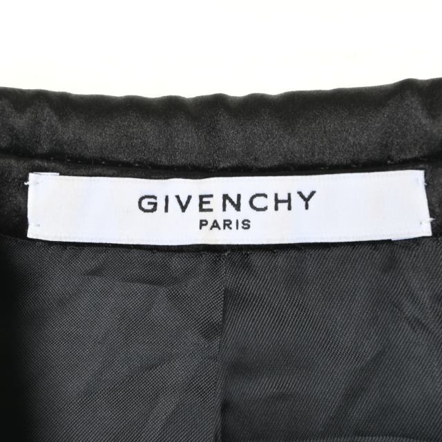 GIVENCHY(ジバンシィ)のGIVENCHY 1B ジャケット レディースのジャケット/アウター(テーラードジャケット)の商品写真