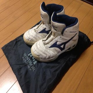 MIZUNO バッシュ(スニーカー)