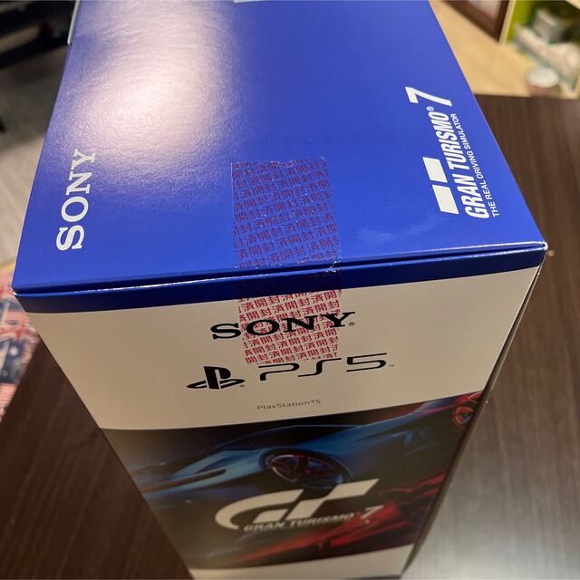 SONY(ソニー)の【☆新品☆】プレイステーション5 グランツーリスモ7 同梱版 エンタメ/ホビーのゲームソフト/ゲーム機本体(家庭用ゲーム機本体)の商品写真