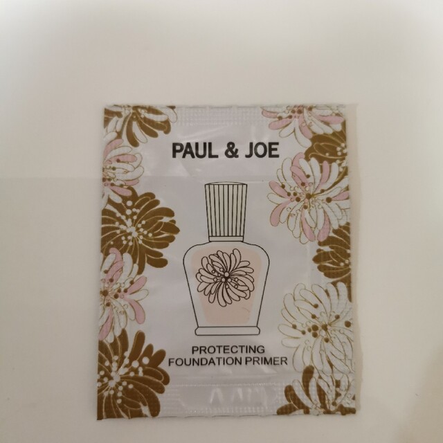 PAUL & JOE(ポールアンドジョー)のリン様専用　ポールアンドジョー　ファンデーション、下地　6点セット コスメ/美容のキット/セット(サンプル/トライアルキット)の商品写真