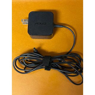 エイスース(ASUS)の美品❁⃘ 中古純正品ASUAエイスースアダプター19V 2.37A(PC周辺機器)