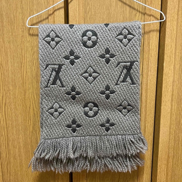 LOUIS VUITTON(ルイヴィトン)のルイヴィトン　マフラー レディースのファッション小物(マフラー/ショール)の商品写真