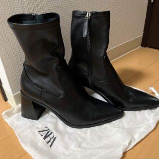 ザラ(ZARA)のZARA☆39 美品レザーブーツ(ブーツ)