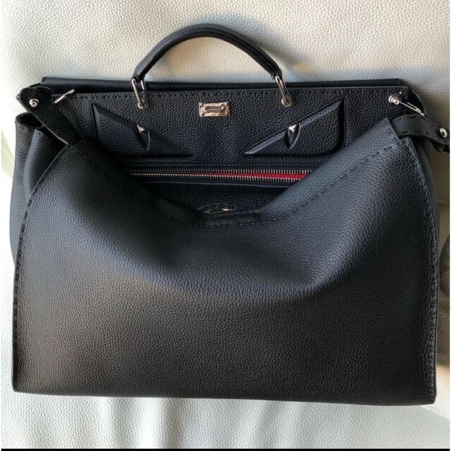 FENDI - フェンディ FENDI ピーカブー セレリア バッグバグズ ...