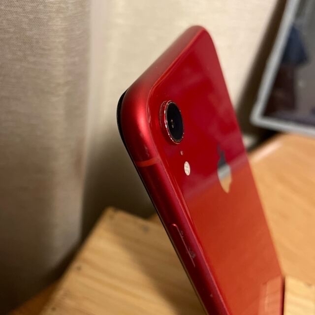 Apple(アップル)の【美品】iPhone XR 128GB docomo スマホ/家電/カメラのスマートフォン/携帯電話(スマートフォン本体)の商品写真