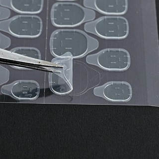 超強力ネイルチップグミ　グミシール　ネイルチップ両面テープ つけ爪両面シール２５ ハンドメイドのアクセサリー(ネイルチップ)の商品写真