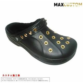 クロックス(crocs)の秋冬用 クロックス crocs パンク カスタム 黒 ボア付 22～28cm(サンダル)