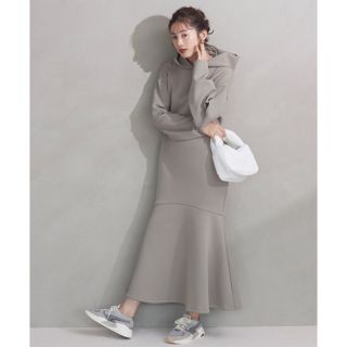 エミアトリエ(emmi atelier)の【emmi atelier】フーディーカットワンピース(ロングワンピース/マキシワンピース)