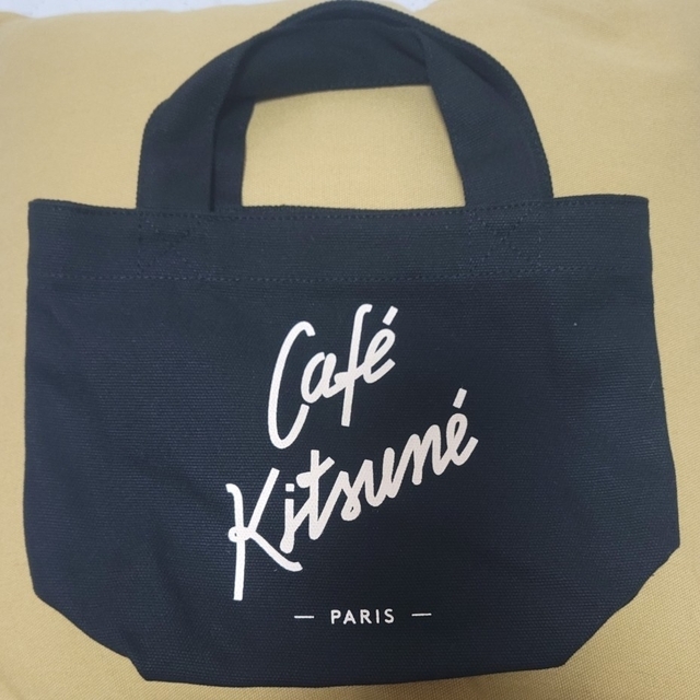 MAISON KITSUNE'(メゾンキツネ)のMaison Kitsune Cafe Kitsuneミニトートバッグ レディースのバッグ(トートバッグ)の商品写真