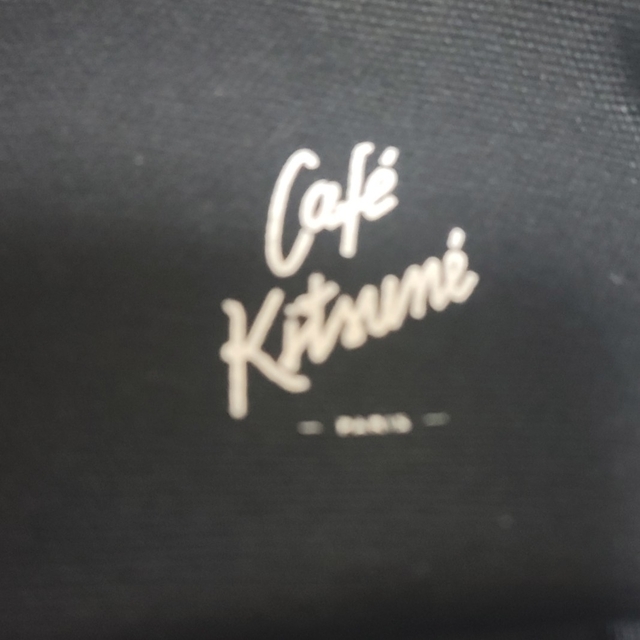 MAISON KITSUNE'(メゾンキツネ)のMaison Kitsune Cafe Kitsuneミニトートバッグ レディースのバッグ(トートバッグ)の商品写真