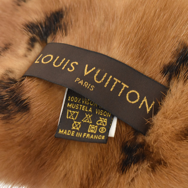 LOUIS VUITTON(ルイヴィトン)のLOUIS VUITTON ルイヴィトン LV エシャルプ ヴィゾン モノグラム ファー マフラー ブラウン M72245 レディースのファッション小物(マフラー/ショール)の商品写真