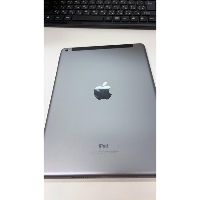 iPad(アイパッド)のiPad 第6世代 32GB スペースグレイ スマホ/家電/カメラのPC/タブレット(タブレット)の商品写真