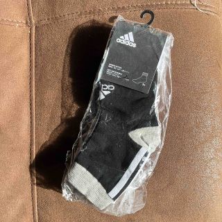 アディダス(adidas)の【専用】　新品未使用　　靴下　　　　　　　　　　　　　　男の子　17-18(靴下/タイツ)