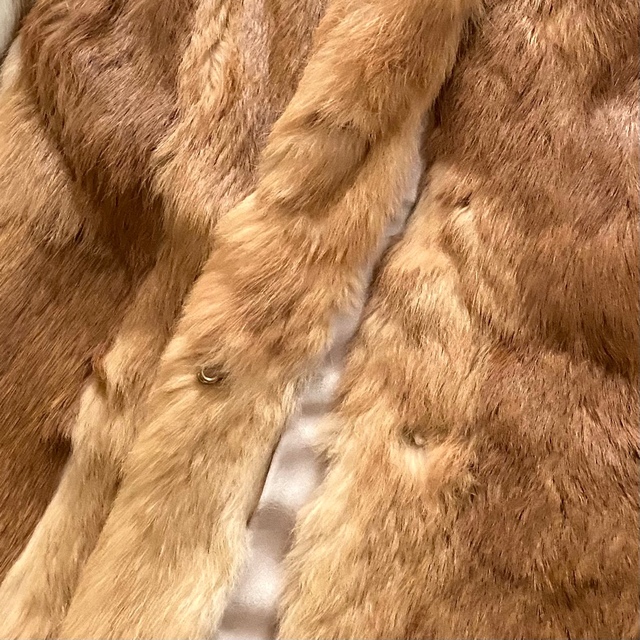 毛皮　リアルファーコート　ミンク　アニマル　13号 レディースのジャケット/アウター(毛皮/ファーコート)の商品写真