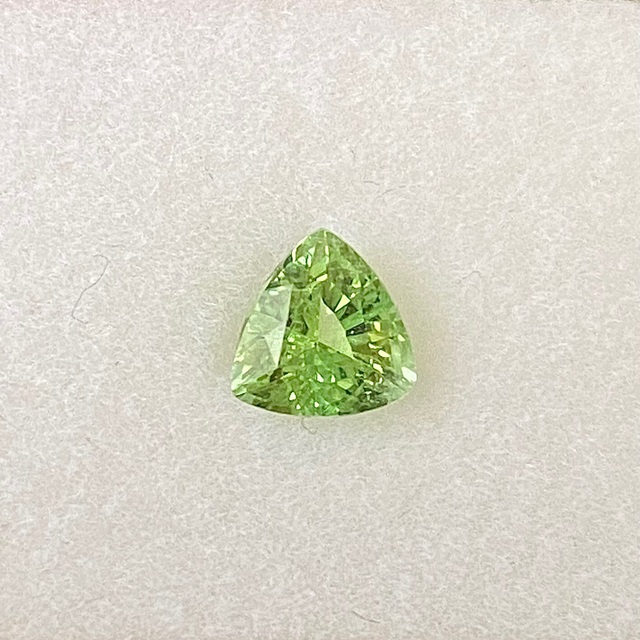 ハンドメイドミントトルマリン 0.62ct ルース トリリアントカット