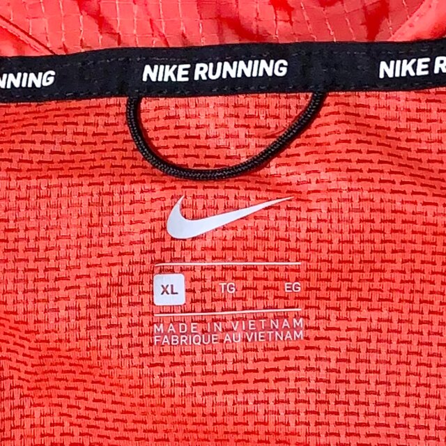 Nike(USA)ウインドランナーウーブンジャケット