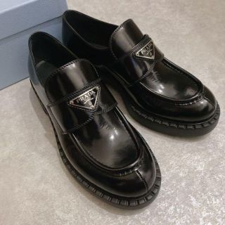 PRADA - PRADA ローファー チョコレート ブラッシュドレザー 24㎝の通販｜ラクマ