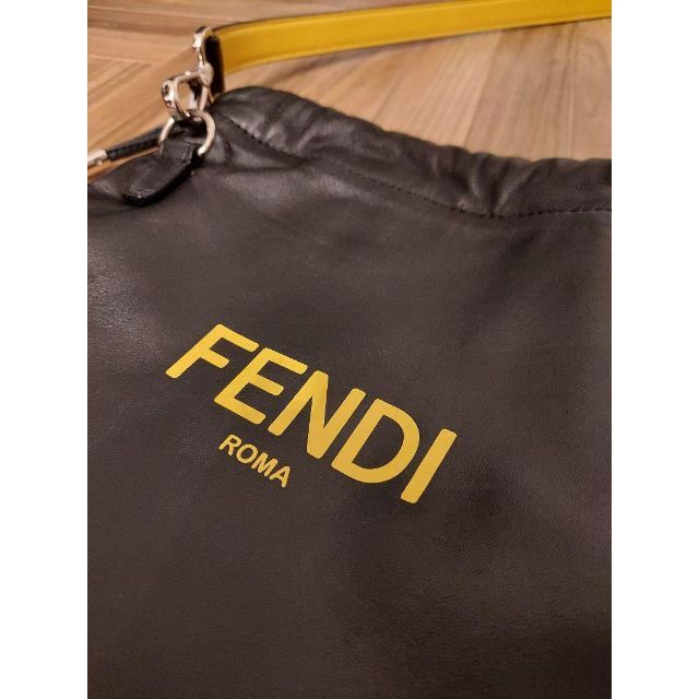 ショルダーバッグ FENDI 巾着型フラットポーチ | www