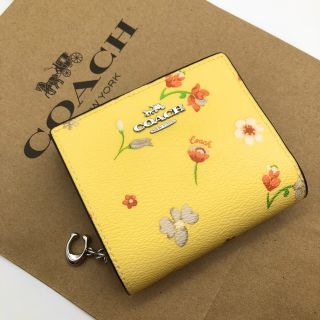 コーチ(COACH) フローラル 財布(レディース)(シルバー/銀色系)の通販