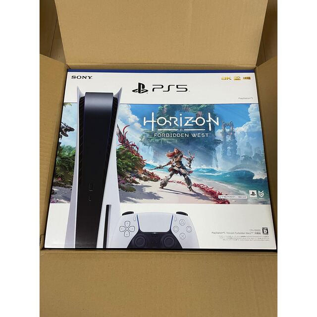 SONY(ソニー)のPlayStation®5 Horizon Forbidden West同梱版 エンタメ/ホビーのゲームソフト/ゲーム機本体(家庭用ゲーム機本体)の商品写真