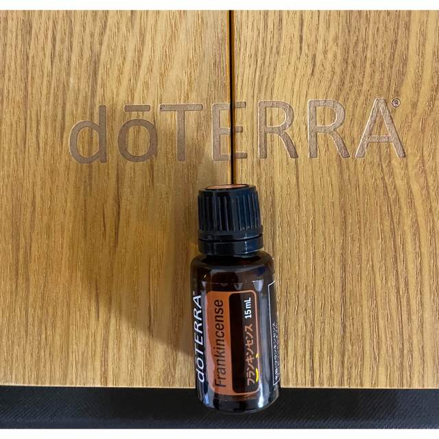 doTERRA ドテラ フランキンセンス15 ml - エッセンシャルオイル（精油）