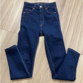 ザラ(ZARA)のスキニーパンツ(スキニーパンツ)