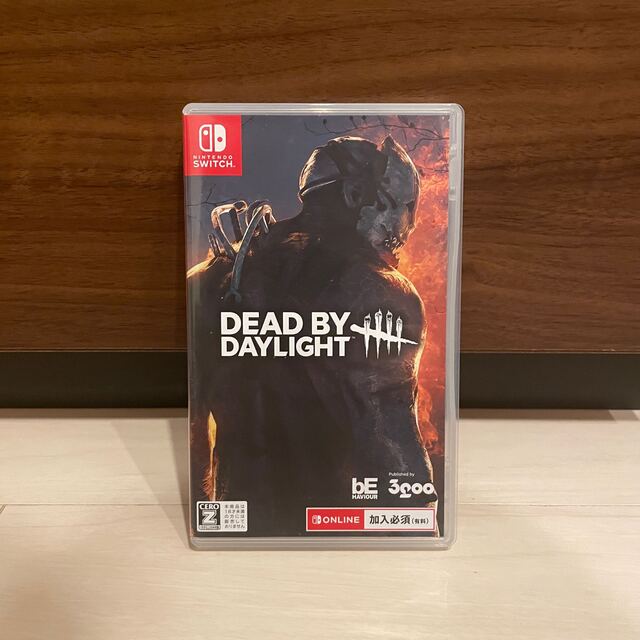 Nintendo Switch(ニンテンドースイッチ)のDead by Daylight 公式日本版 Switch エンタメ/ホビーのゲームソフト/ゲーム機本体(家庭用ゲームソフト)の商品写真