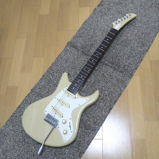 ヤマハ SS300 レッド ギター maxmedia.ba