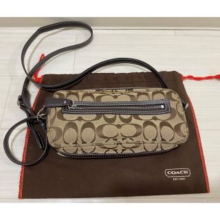 コーチ(COACH)のコーチ　ショルダー　カメラバッグ(ショルダーバッグ)