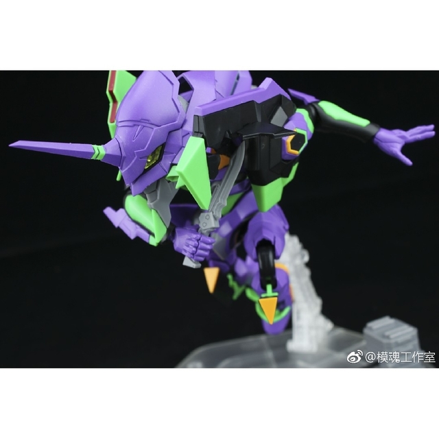 SUNTOYS サントイズ SD EVA エヴァンゲリオン　初号機 エンタメ/ホビーのおもちゃ/ぬいぐるみ(模型/プラモデル)の商品写真