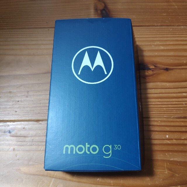 美品　MOTOROLA moto g30 ダークパール