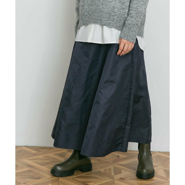 UR Lab.(アーバンリサーチラボ)の【KHAKI】メモリーツイルフレアスカート レディースのスカート(ロングスカート)の商品写真