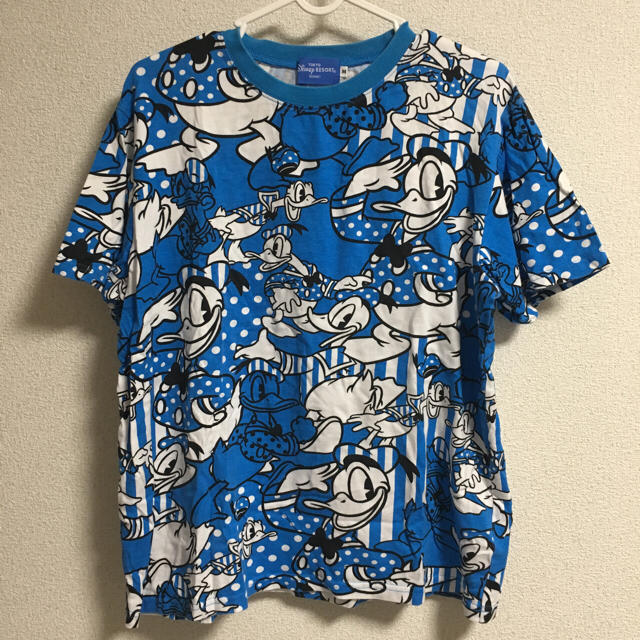 Disney(ディズニー)の美品 ディズニー ドナルド 総柄Tシャツ M メンズのトップス(Tシャツ/カットソー(半袖/袖なし))の商品写真