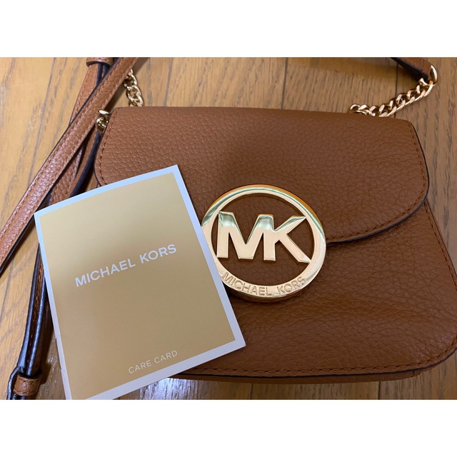 Michael Kors(マイケルコース)のマイケルコース　ショルダーバック【専用】 レディースのバッグ(ショルダーバッグ)の商品写真