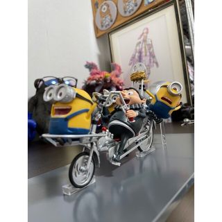 ミニオン(ミニオン)の【Happyくじ景品】開封済/ミニオンとヤング・クルー（バイクチェイス）(アニメ/ゲーム)