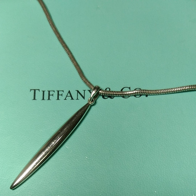 Tiffany & Co.(ティファニー)のティファニー フェザー ネックレス シルバー925 ：重量8.5ｇ レディースのアクセサリー(ネックレス)の商品写真