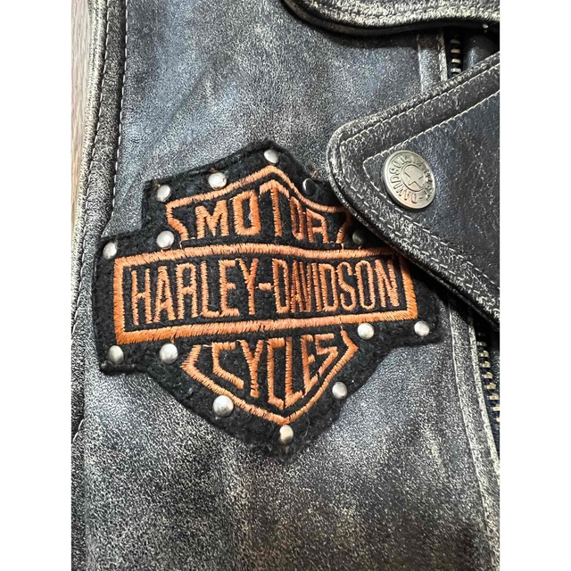 Harley Davidson(ハーレーダビッドソン)の【希少レア商品】ハーレーダビッドソン　牛革レザーベスト　ブラック　Lサイズ メンズのトップス(ベスト)の商品写真