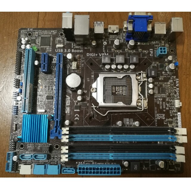 B75M PLUS ASROCK マザーボード LGA1155