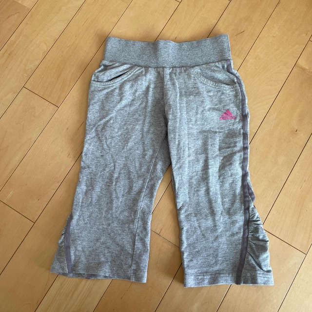 adidas(アディダス)のアディダス　ズボン キッズ/ベビー/マタニティのキッズ服男の子用(90cm~)(パンツ/スパッツ)の商品写真