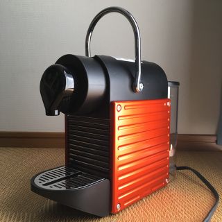 Nestle - *数回のみ使用*NESPRESSO PIXIE*C60*レッド*